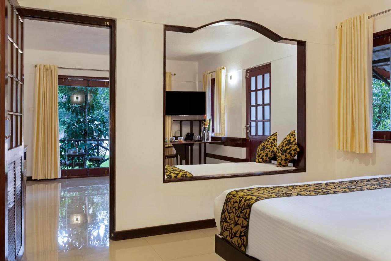 Sterling Vythiri Wayanad Hotel Exterior photo