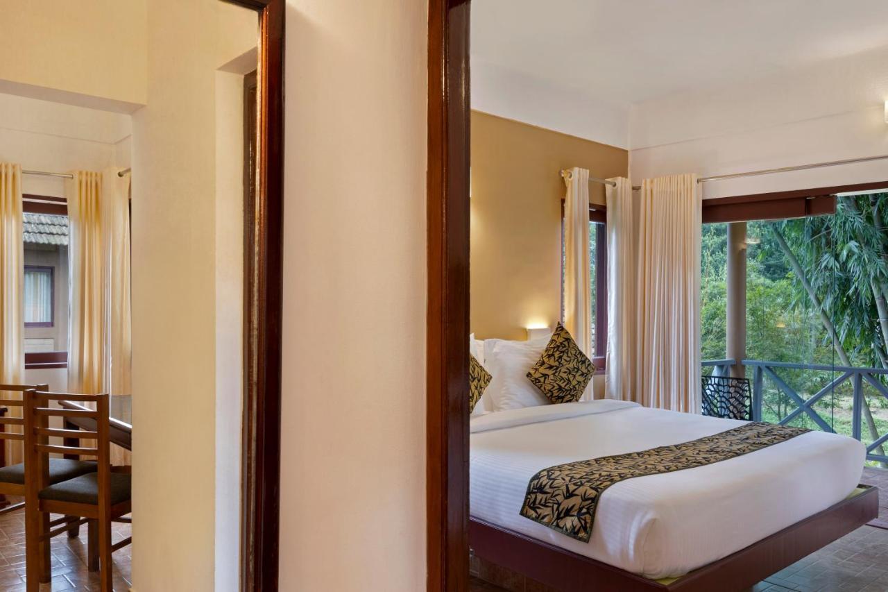 Sterling Vythiri Wayanad Hotel Exterior photo