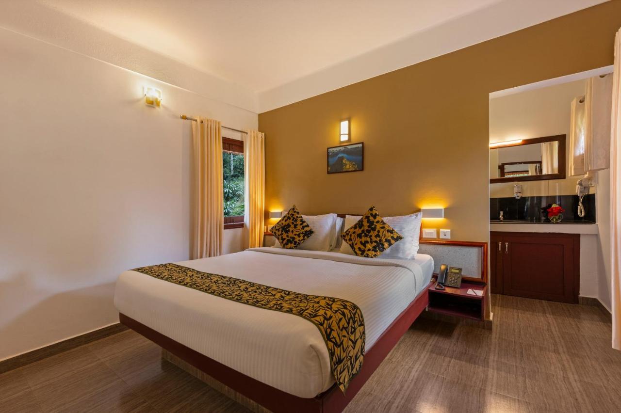 Sterling Vythiri Wayanad Hotel Exterior photo